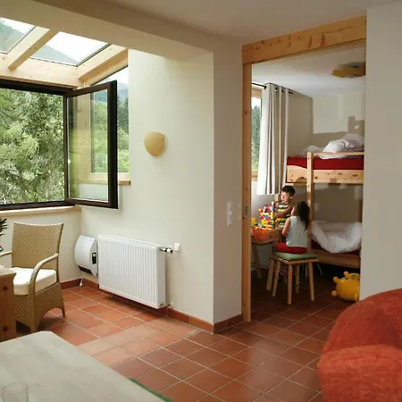 Mauerwirt Apartment *